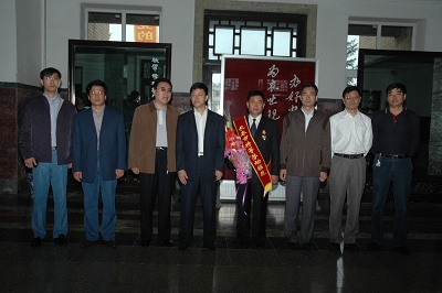 欢送赵兰坡教授出席长春市第32届劳动模范表彰大会